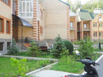   ,  2013 .